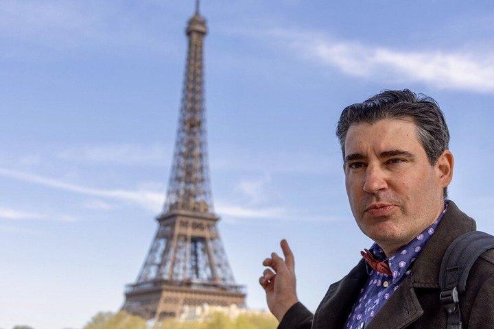 5 Hour Walking Tour in Paris with Licensed Guide
