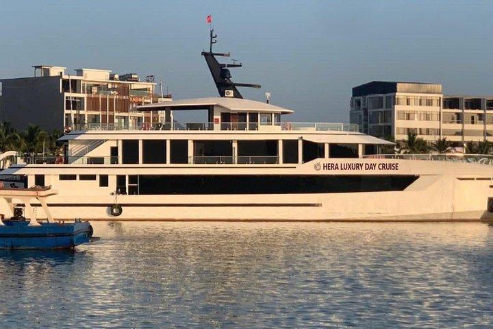 All-Inclusive Luxury Day Tour from Hanoi to Halong & Lan Ha Bay