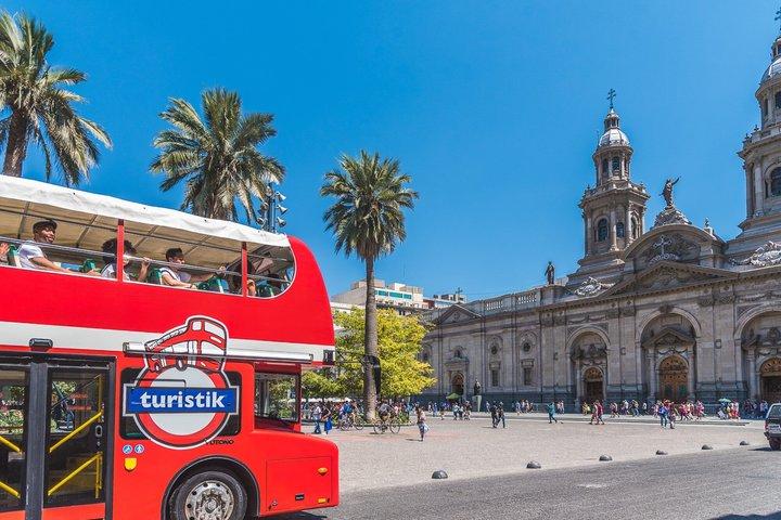 Discover Santiago: Tourist Bus, Cerro San Cristobal and Wine