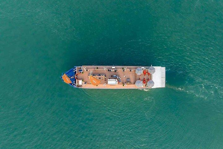 3 Day Signature Halong Luxury Cruise Bai Tu Long from Hanoi