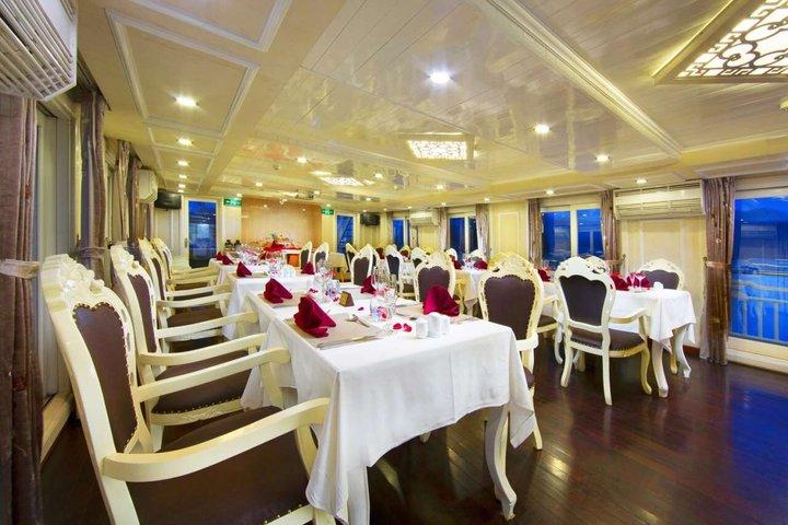 3 Day Signature Halong Luxury Cruise Bai Tu Long from Hanoi