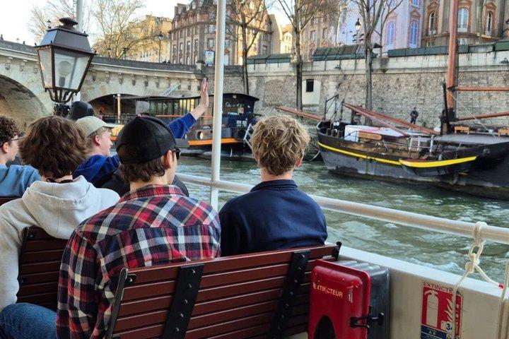 Paris Seine River Sunset & Evening Champagne Cruises