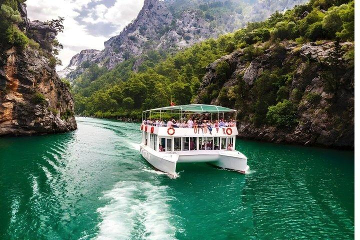 Green Canyon Boat Tour from Side with Lunch & Soft Drinks
