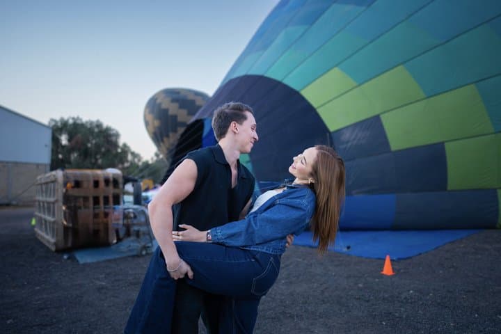 Balloon flight / Breakfast in the cave / CDMX pick-up + Pyramids