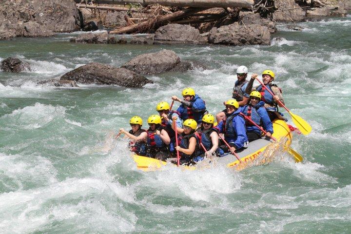 Kathmandu–Pokhara 3-Day Adventure: Rafting ,Paragliding & Bungee