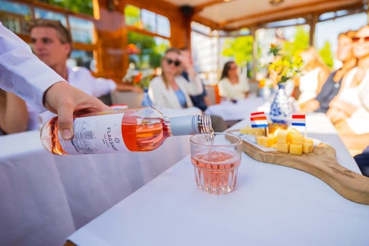 Amsterdam Classic Saloon Boat Cruise with Drinks and Cheese