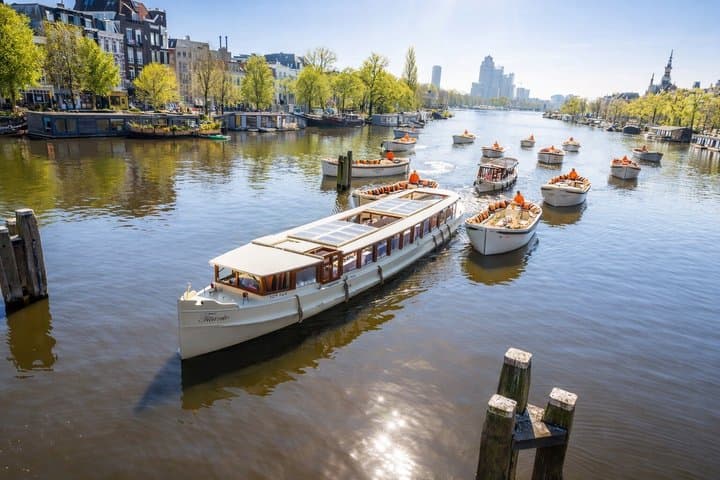 Amsterdam Luxury Canal Cruise + Unlimited Drinks & Bites option