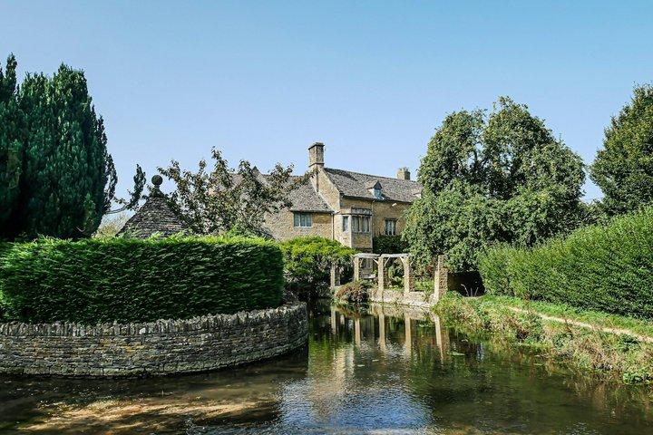 Private Tour to Downton Abbey and Cotswolds with Hotel Pick up
