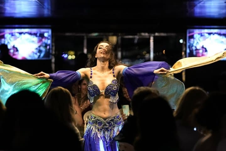 Istanbul Bosphorus Dinner Cruise Turkish Show and Private Table