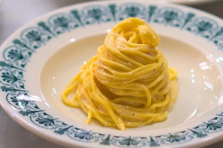 Cook like Italians: Roman Pastas with Dessert | Shared