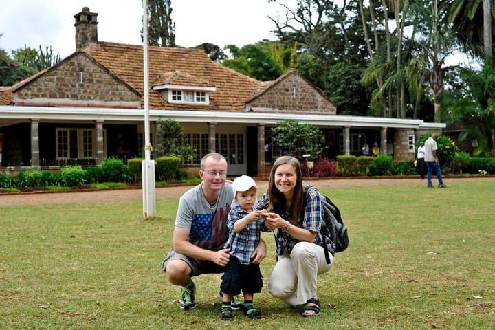 Giraffe Centre and Karen Blixen Museum Guided Tour Experience