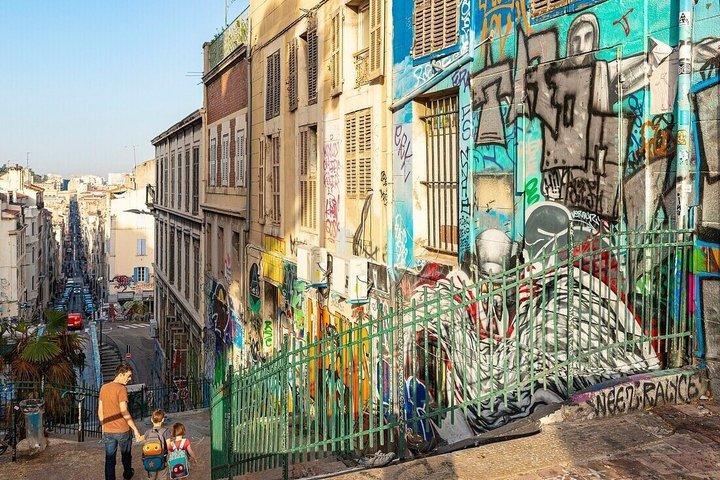 Deluxe Cruise Friendly Marseille Tour including Aix-en-Provence