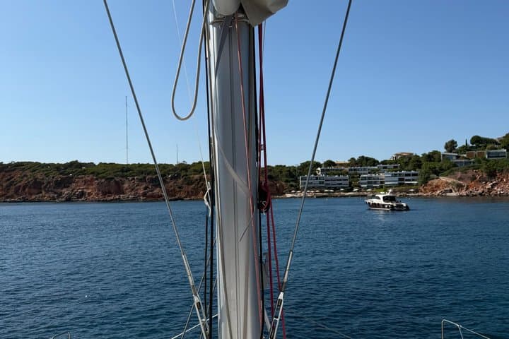 Athens Riviera Catamaran Cruise with Lunch and Drinks