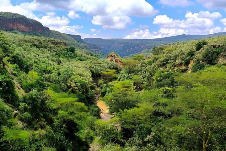Lake Naivasha and Hellsgate day tour from Nairobi