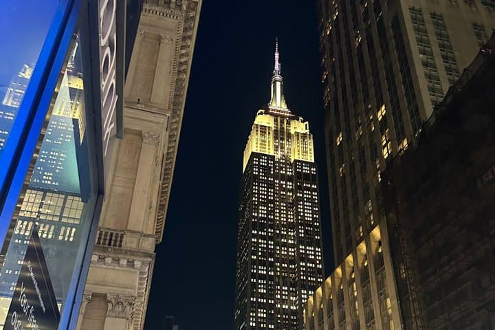 NYC at Night: Luxury Bus Tour of Top City Highlights