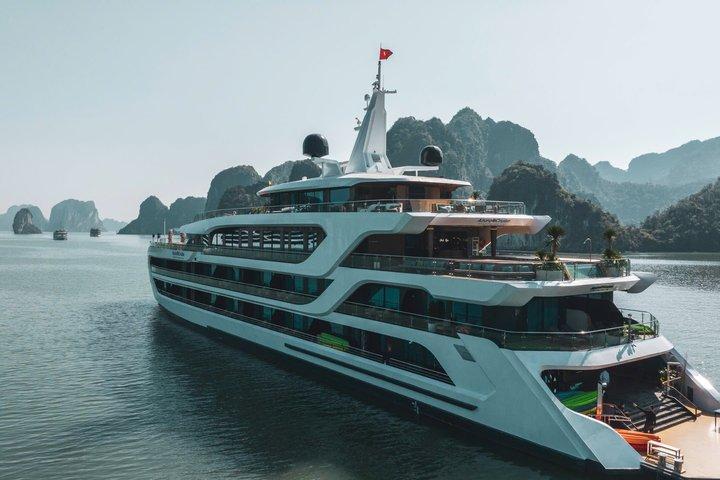From Hanoi: Exclusive 2-Day Lan Ha Bay Escape with Azura Cruise