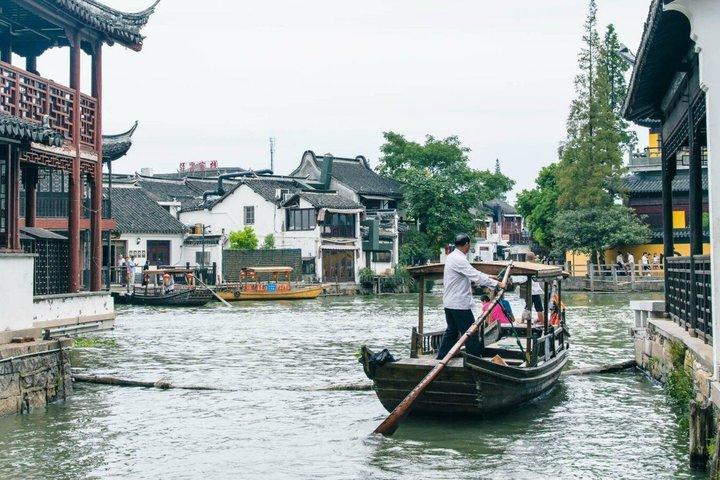 Shanghai Private Tour, Zhujiajiao Water Town and Scenic Boat Ride