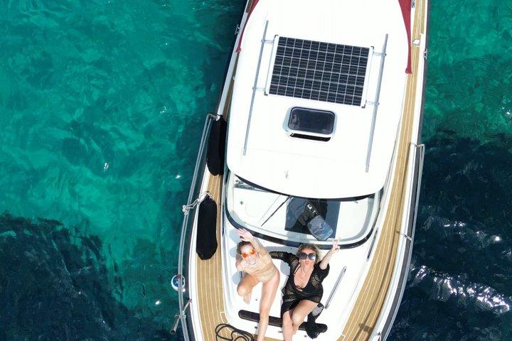 Private boat tour - caves, snorkeling, bays and beaches