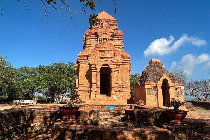 Mui Ne: Phan Thiet City, Cham Tower, Ta Cu Mountain, Lying Buddha