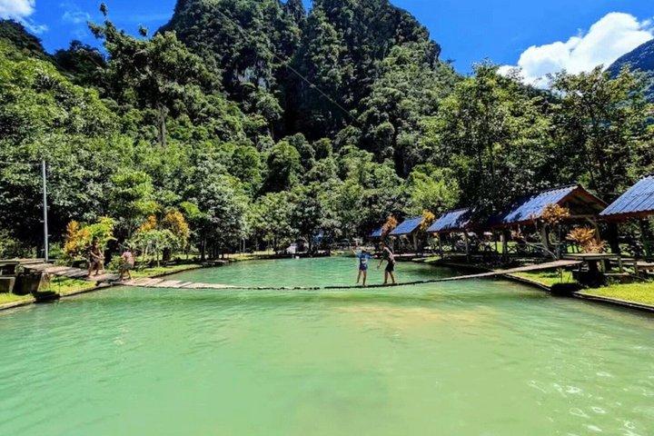 Vang Vieng: Zipline&Cave Tubing&Trekking&Blue Lagoon