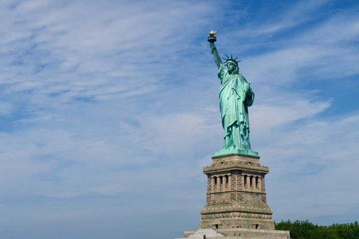 Statue of Liberty Tour with 9/11 Museum and One World Access
