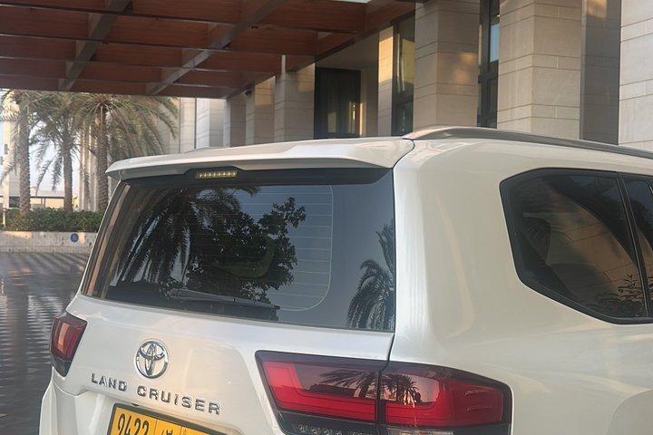Muscat: Private Transfer Airport to Hotels and Hotels to Airport