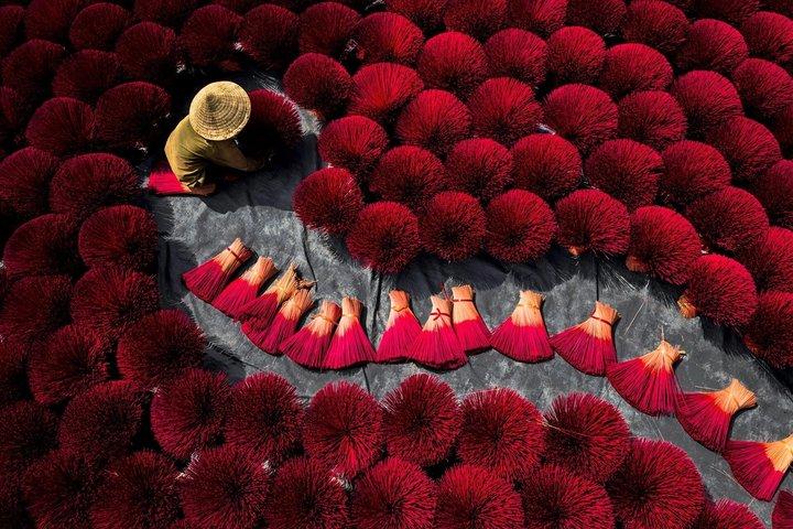 Hanoi: Incense Village Discovery & Ninh Binh Scenic Boat Trip