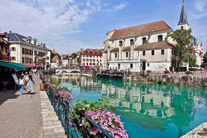 From Lyon: Annecy, Chambery, Aix French Alps Private Day Trip