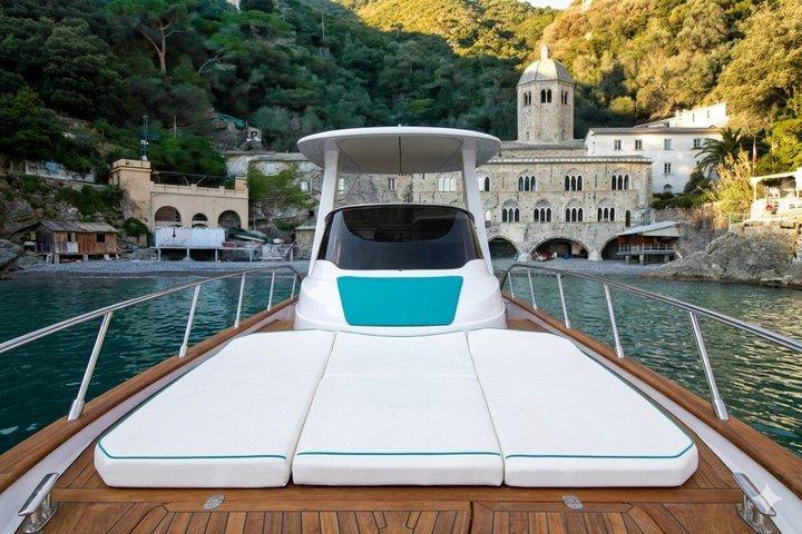 Private Boat Tour in Portofino Natural Reserve or Cinque Terre