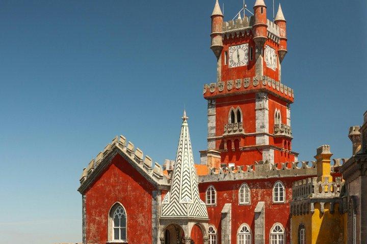 Private Sintra & Cascais Tour from Lisbon with Pena Palace Ticket