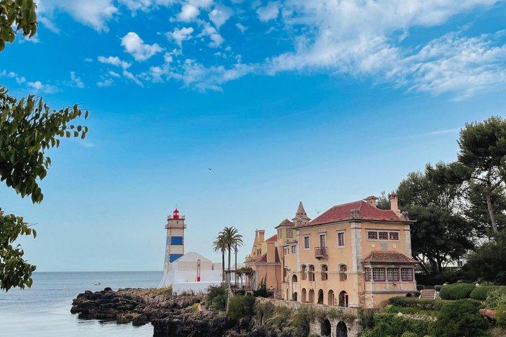 Private Sintra & Cascais Tour from Lisbon with Pena Palace Ticket