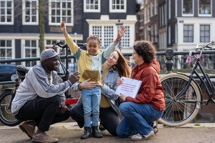 Private Amsterdam Family Walking Tour with Games and Pancakes