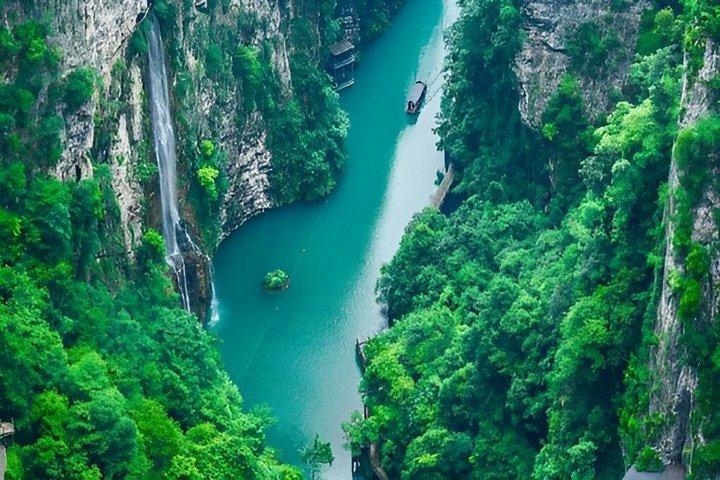 Zhangjiajie Glass Bridge and Grand Canyon Private Tour