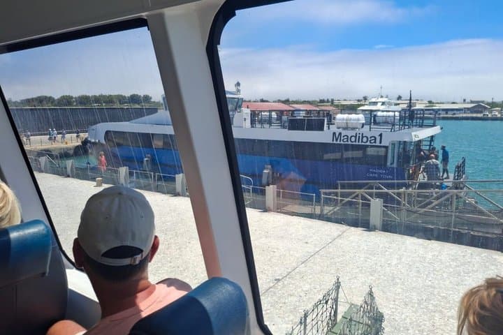 Robben Island Ticket & Guided Tour/Explore South Africa’s Past