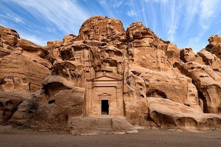 Private Petra Day Trip Including Dead Sea from Amman