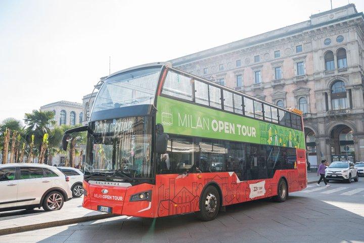 48-Hour "Gray Line" Milan Hop-On Hop-Off Tour with Audio Guide