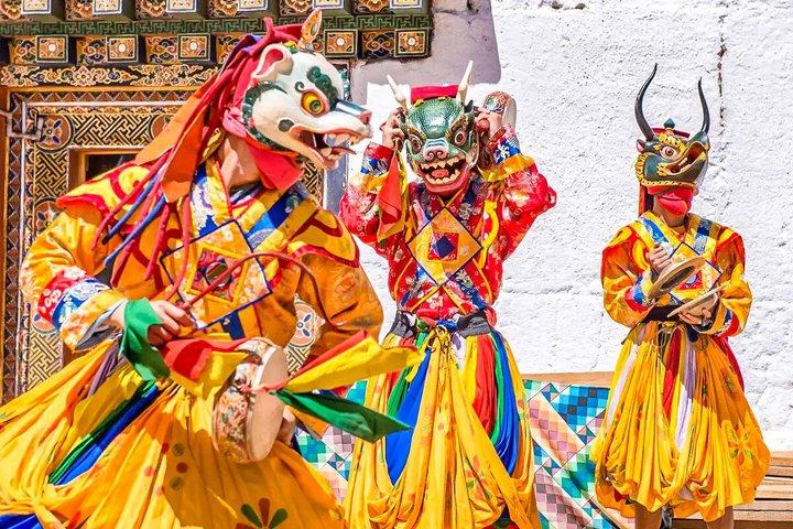 Private 8 Days Best Bhutan Tour with Exclusive Guide and Car
