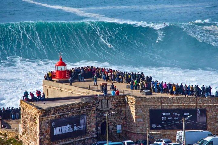 Obidos and Nazaré tour from Lisbon