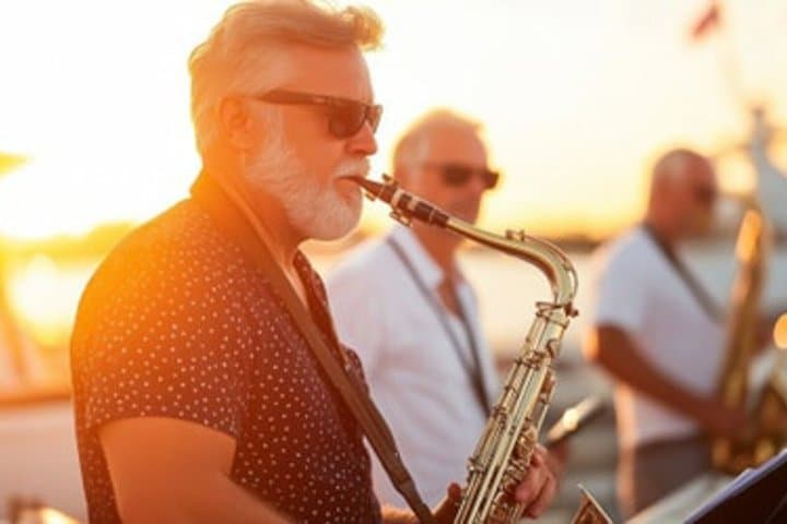 4th of July Fireworks Cruise with Open Bar, Buffet and Live Music