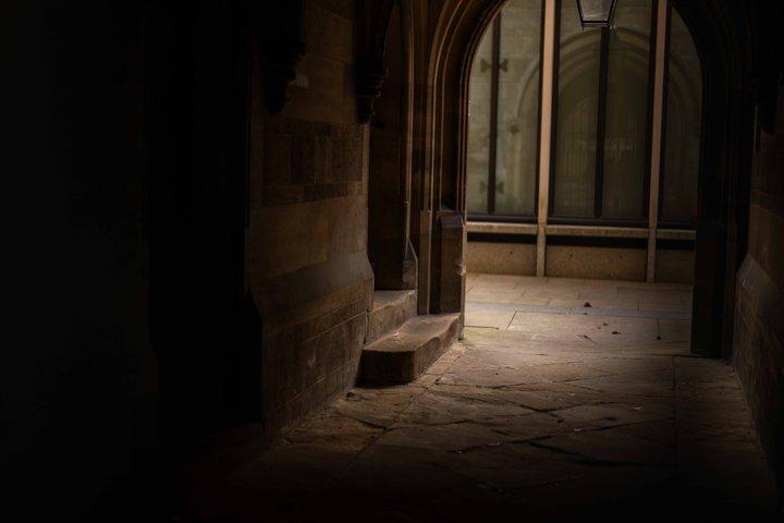 Cambridge After Dark: University Ghost Tour by Alumni™