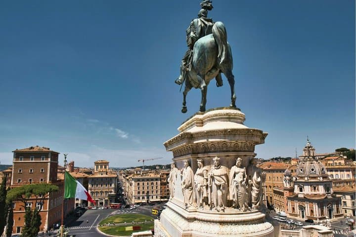 Rome Vittoriano Monument Terrace and Palazzo Venezia Entry Ticket