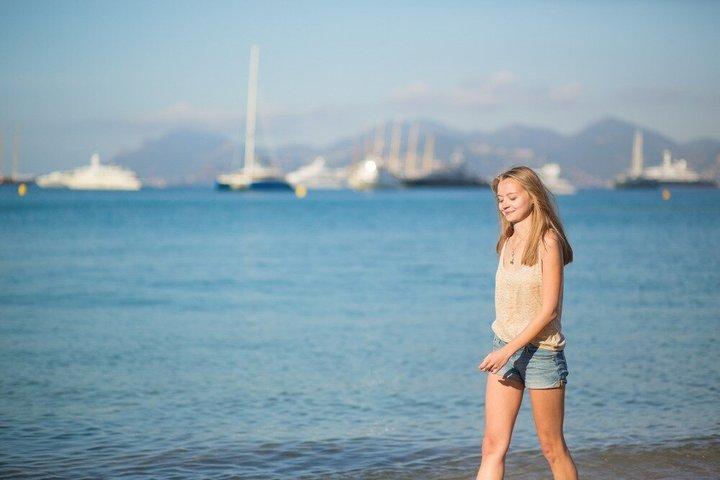 Cannes Private Photoshoot in Waterfront, Harbour and Old Town