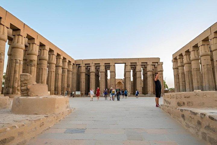 5 Day 4 Night Nile Cruise from Luxor to Aswan with Guided Tours