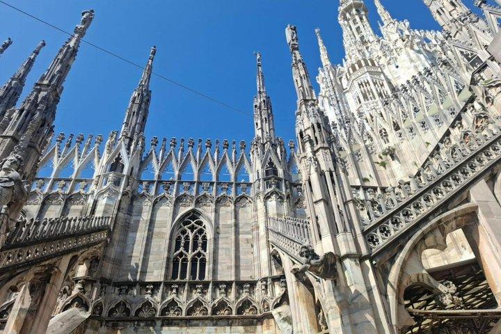 Milan Duomo Entry Ticket with Lift to Rooftop Terraces Audio App