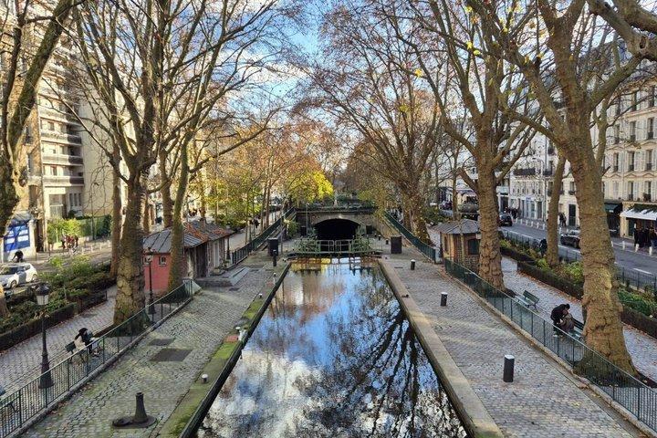 Paris Canal Saint Martin Sightseeing Cruise with Live Commentary