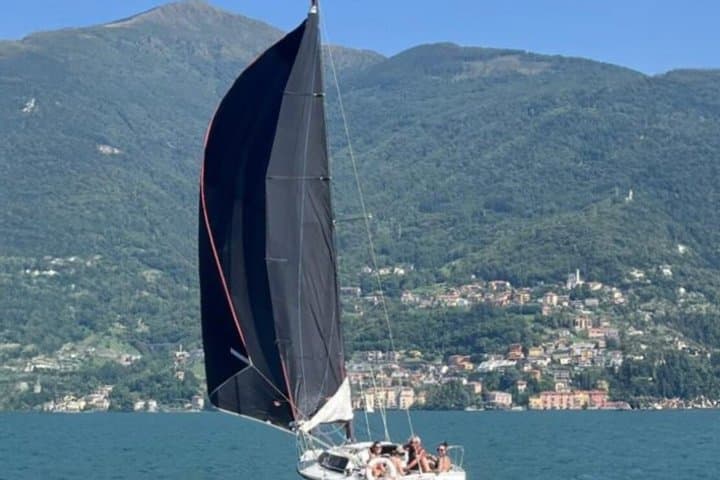Sailboat ride on Lake Como