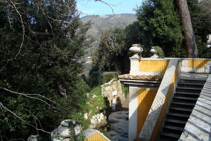 Private Day Trip to Villa d Este and Villa Gregoriana from Rome