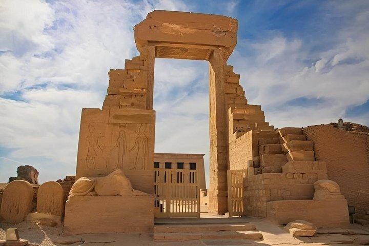 Luxor Half Day Tour : Karnak & Luxor Temples