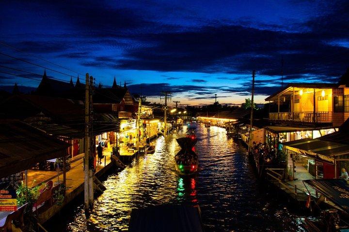 Private Maeklong Amphawa Floating Market Fireflies Evening Tour