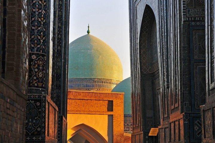 Uzbekistan 8 Days Private Tour Tashkent-Urgench-Bukhara-Samarkand-Tashkent